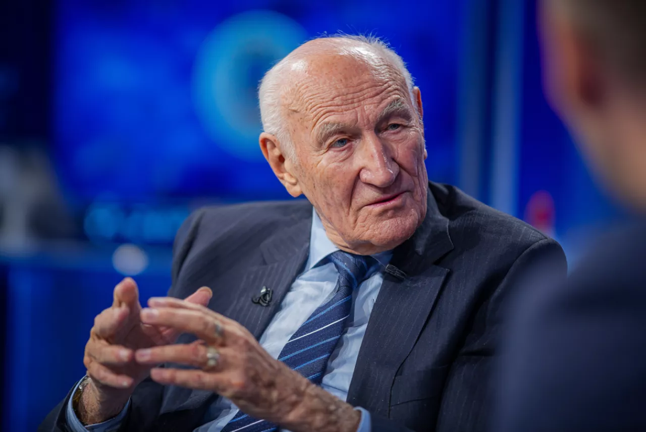 «Сказал Абрамовичу: «Шевченко – славянин, не западный, жрёт водку и не может в 30 лет играть!» Экс-губернатор Омской области Полежаев о том, что один раз вмешался в дела «Челси»